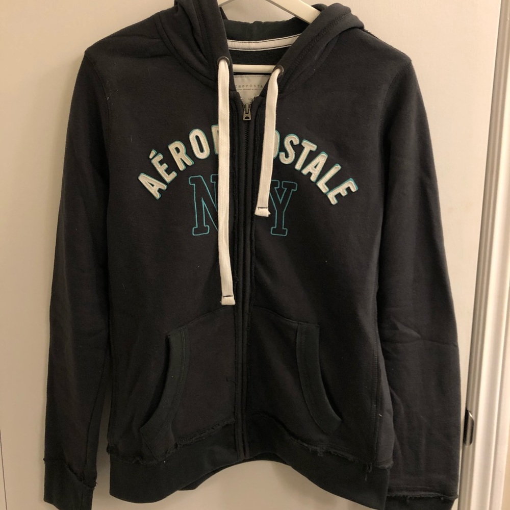5 Aeropostale Hoodies Bundle